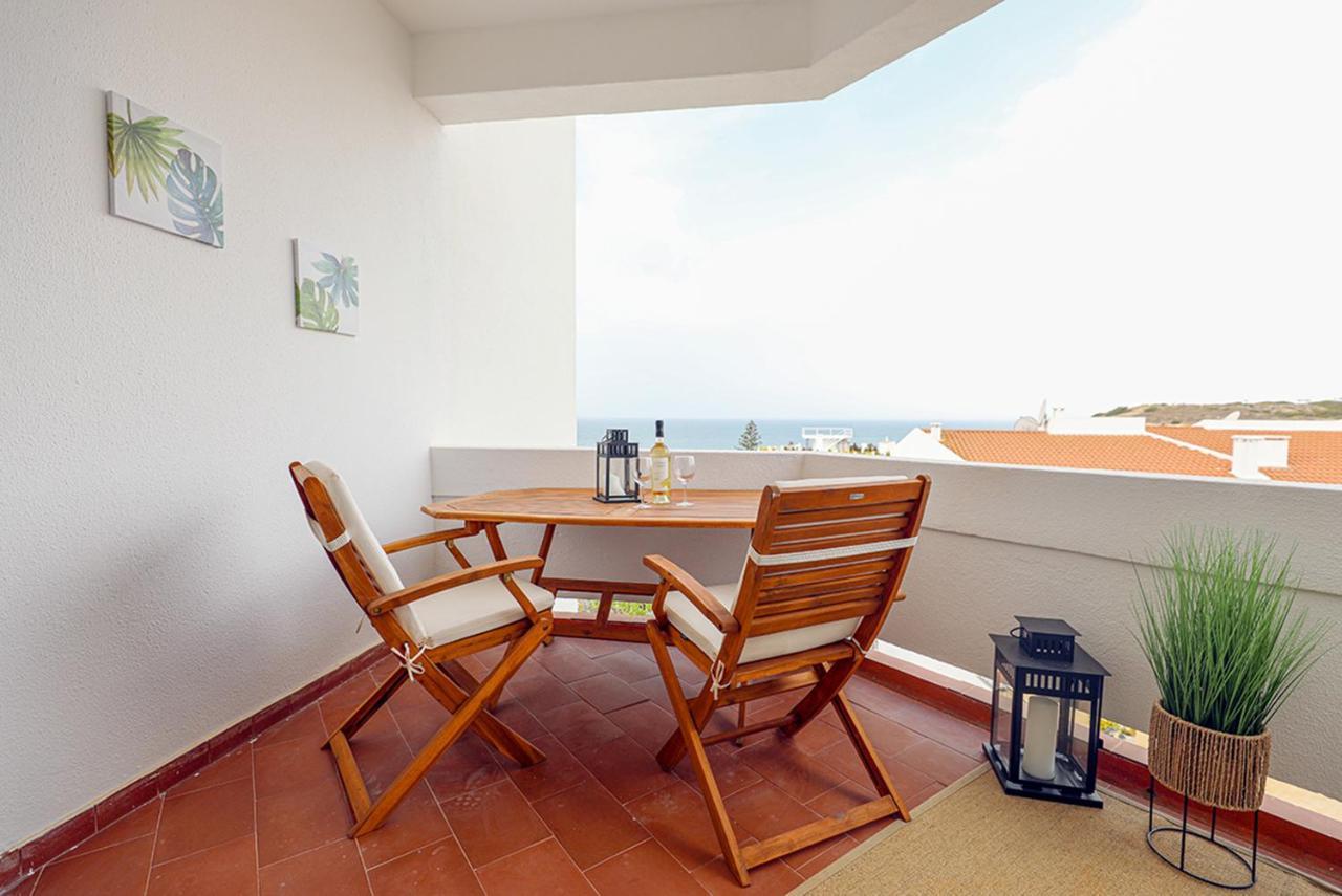 B69 - Village Of Luz Apartment エクステリア 写真